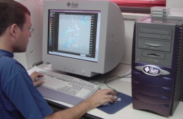 Postazione di controllo e visualizzazione del radar